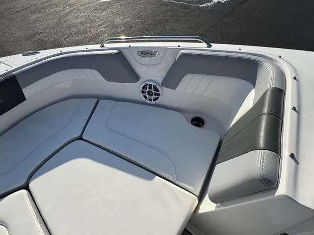 Slide: The Image of Chaparral 23 Ssi OB - NEW BROKERAGE LISTING!!! 2022 - 4