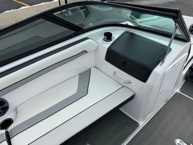 Slide: The Image of Yamaha AR195 - PENDING 2017 - 11