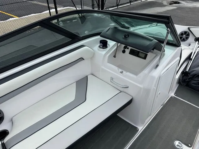 Slide: The Image of Yamaha AR195 - PENDING 2017 - 12