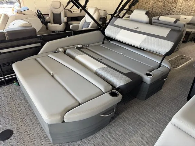 Slide: The Image of Starcraft EXS 3 DL - BOAT SHOW PRICING!!! 2026 - 16