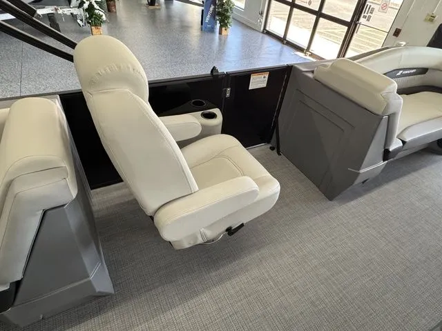 Slide: The Image of Starcraft VX 22 R DH - IN STOCK!!! 2026 - 12