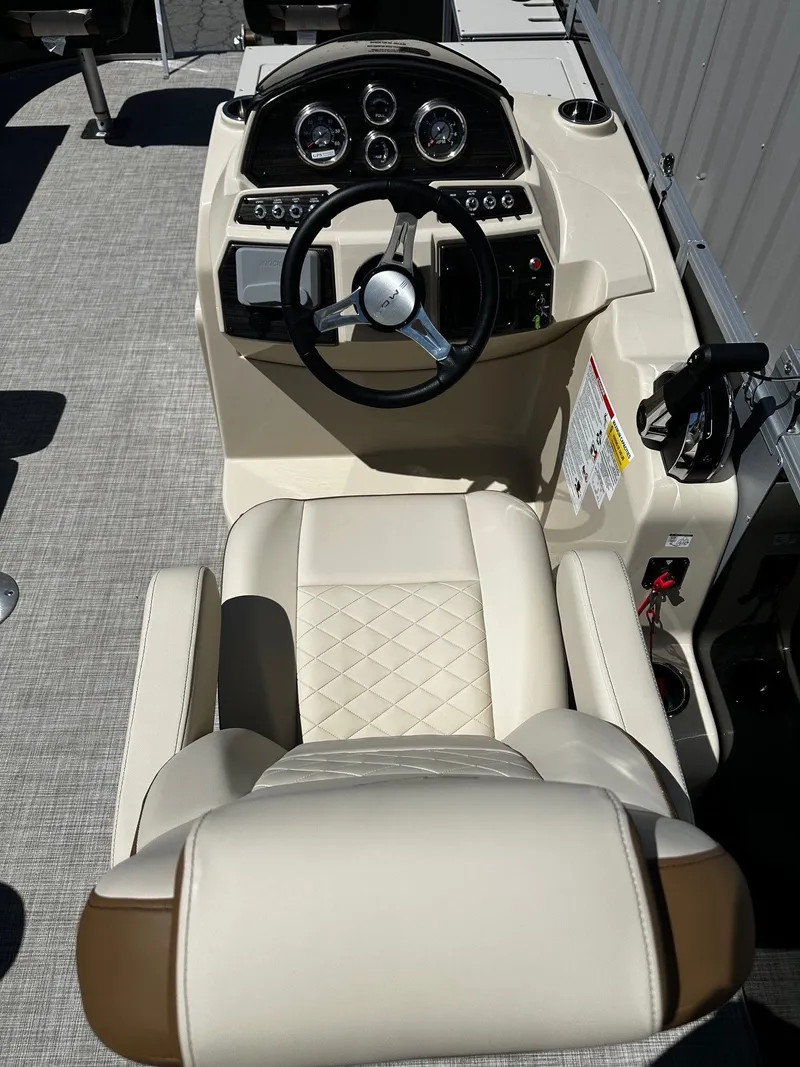 Slide: The Image of Lowe Sf194 2024 - 5