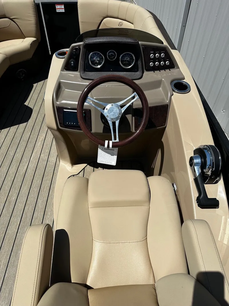 Slide: The Image of Lowe 23 Retreat WT TL 2023 - 7