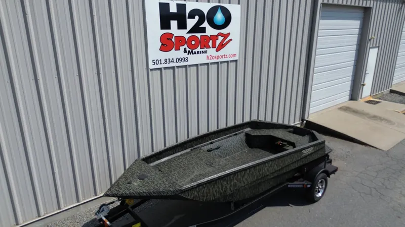 Slide: The Image of Edge Boats 553DB Camo 2026 - 3