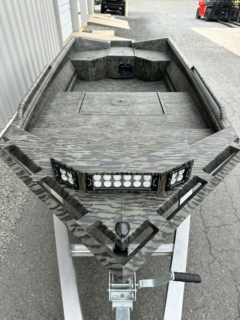 Slide: The Image of Reaper Boats 553ST TIMBER REAPER 2026 - 4