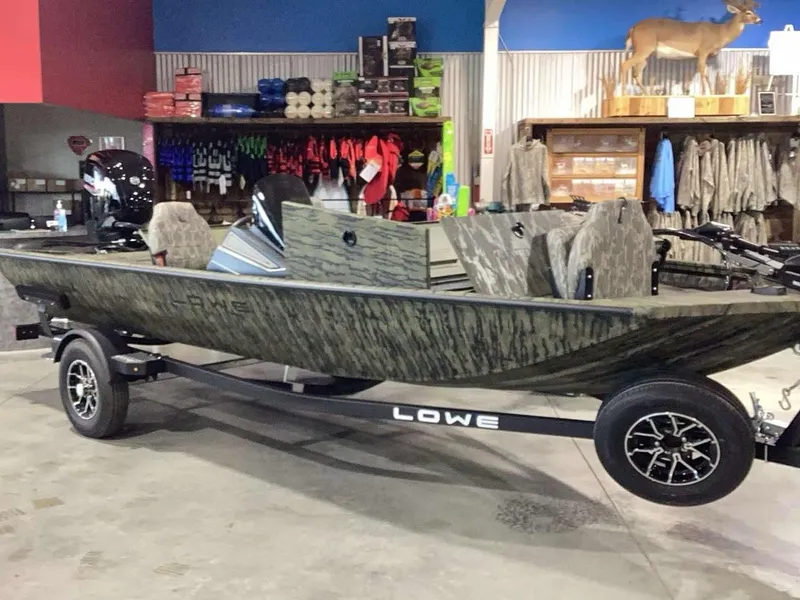 The Image of Lowe STINGER 175 W/ 90HP 2026 - undefined