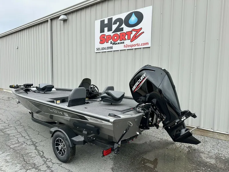 Slide: The Image of Lowe STINGER 175 W/ 90HP 2026 - 3