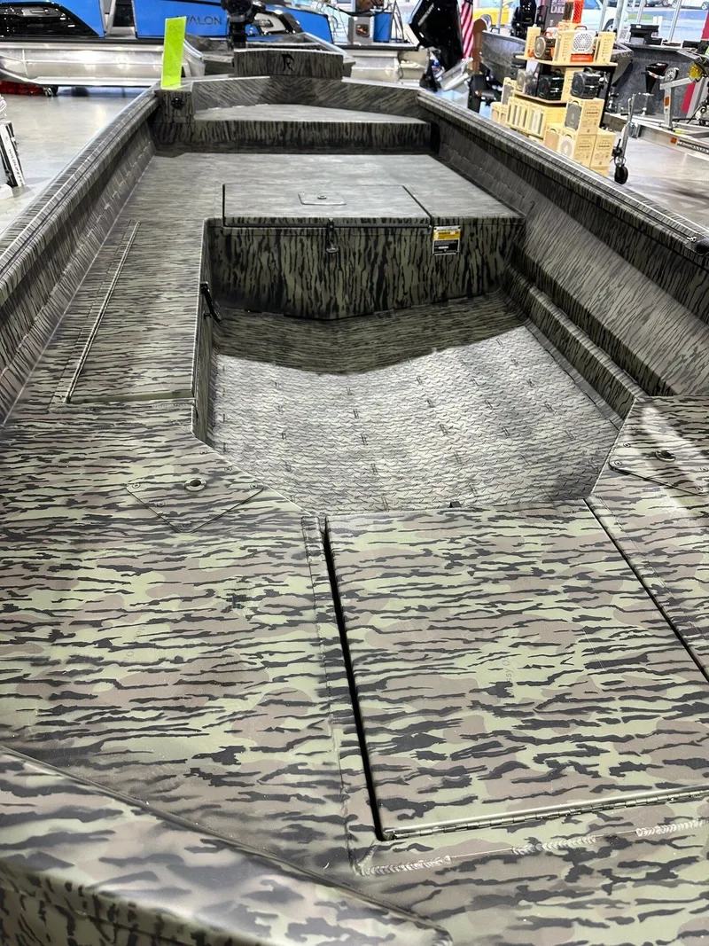 Slide: The Image of Reaper Boats 656ST TIMBER REAPER 2026 - 3