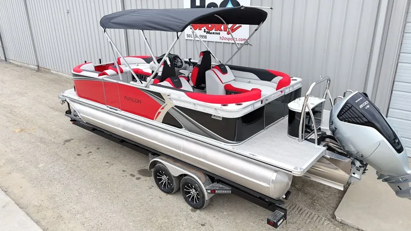 Slide: The Image of Avalon 2385 quad lounger 2026 - 3