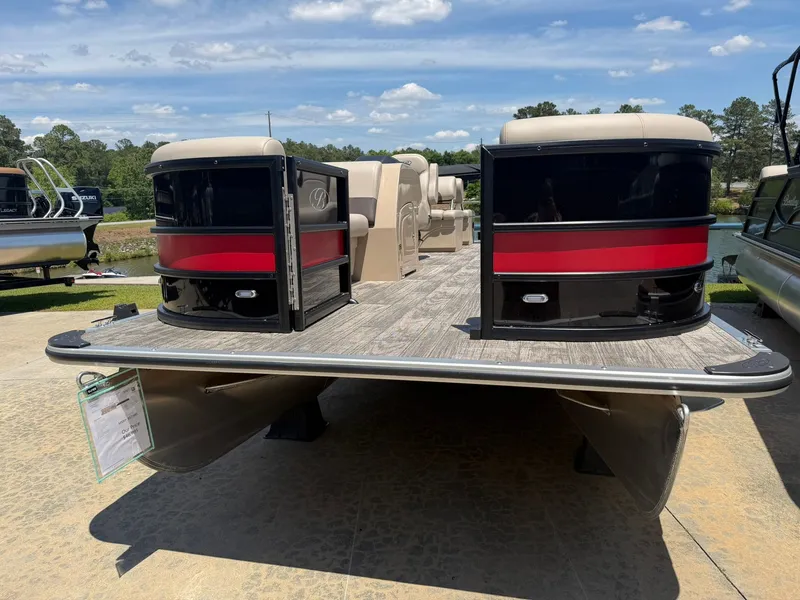 Slide: The Image of Bentley Pontoons Legacy 240 Quad 2026 - 6