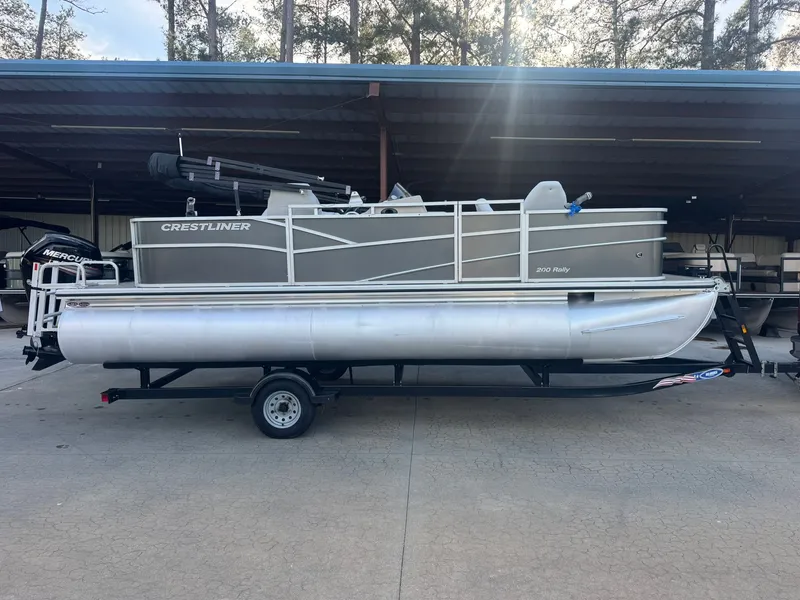 The Image of Crestliner RALLY DX 2020 - 0