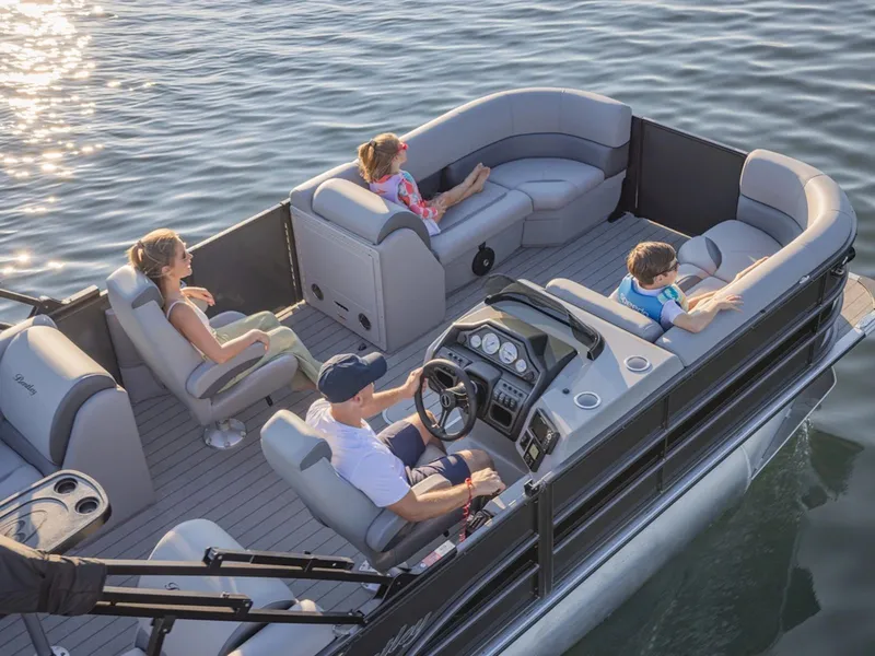 Slide: The Image of Bentley Pontoons LEGACY 220 QSB 2026 - 14