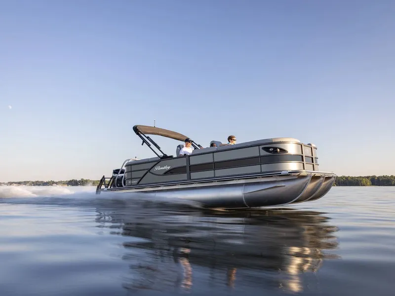 Slide: The Image of Bentley Pontoons LEGACY 220 QSB 2026 - 16