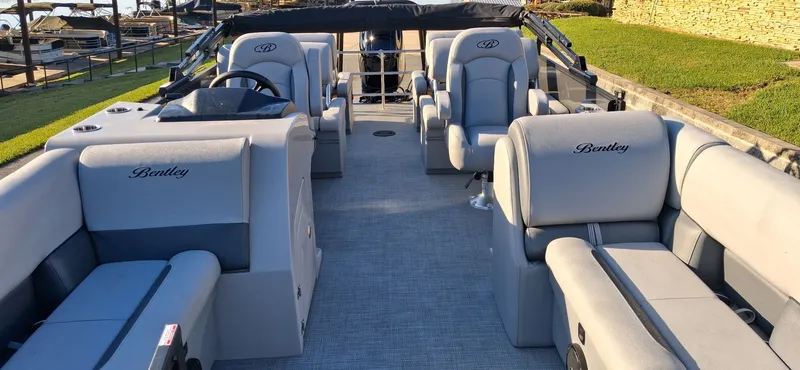 Slide: The Image of Bentley Pontoons Legacy Quad Swing Back 223 2026 - 4