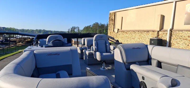 Slide: The Image of Bentley Pontoons Legacy Quad Swing Back 223 2026 - 9