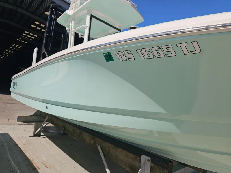 Slide: The Image of Robalo Cayman 246 2021 - 48