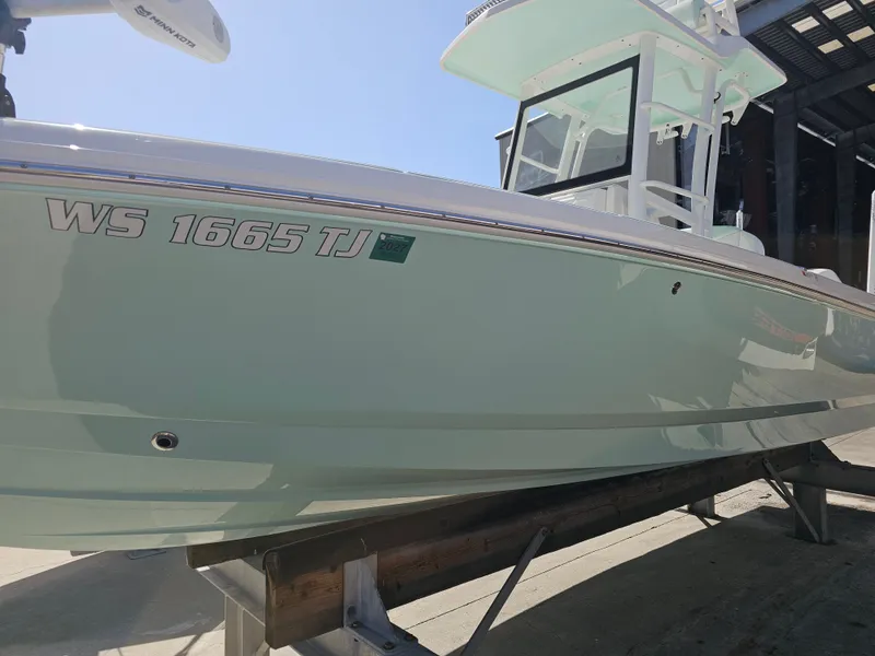 Slide: The Image of Robalo Cayman 246 2021 - 50
