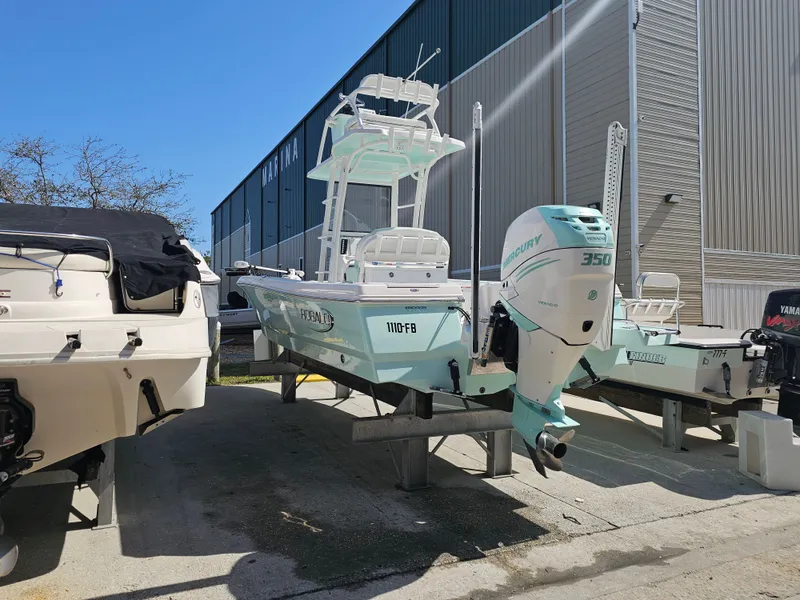 Slide: The Image of Robalo Cayman 246 2021 - 54