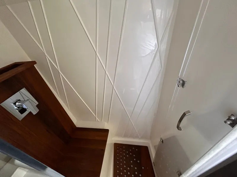 Slide: The Image of 2022 REGAL 38 SAV - Image 26 - 26