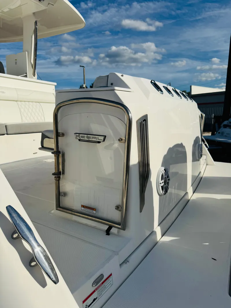 Slide: The Image of 2022 REGAL 38 SAV - Image 8 - 8