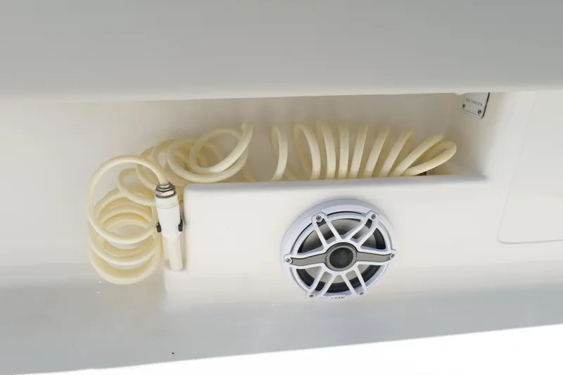 Slide: The Image of Coiled hose and speaker on 2023 SeaVee 32 boat. - 42