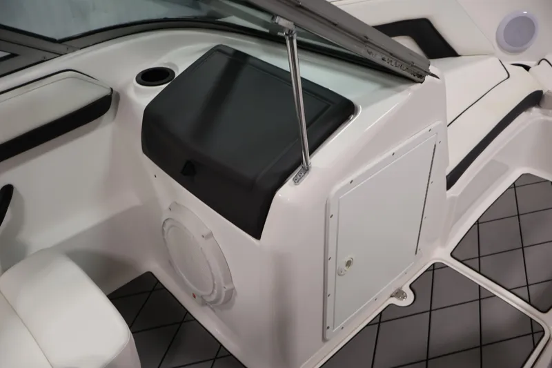 Slide: The Image of 2016 Yamaha Boats SX190 interior with sleek dashboard and seating. - 20