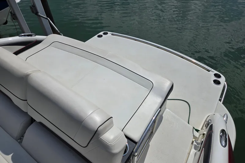 Slide: The Image of 2017 Formula 310 Sun Sport boat with white seating and swim platform. - 27