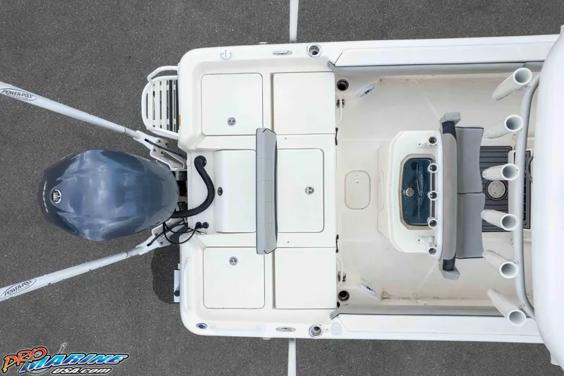 Slide: The Image of Top view of a 2021 Skeeter SX2550 Family boat with Yamaha outboard motor. - 54
