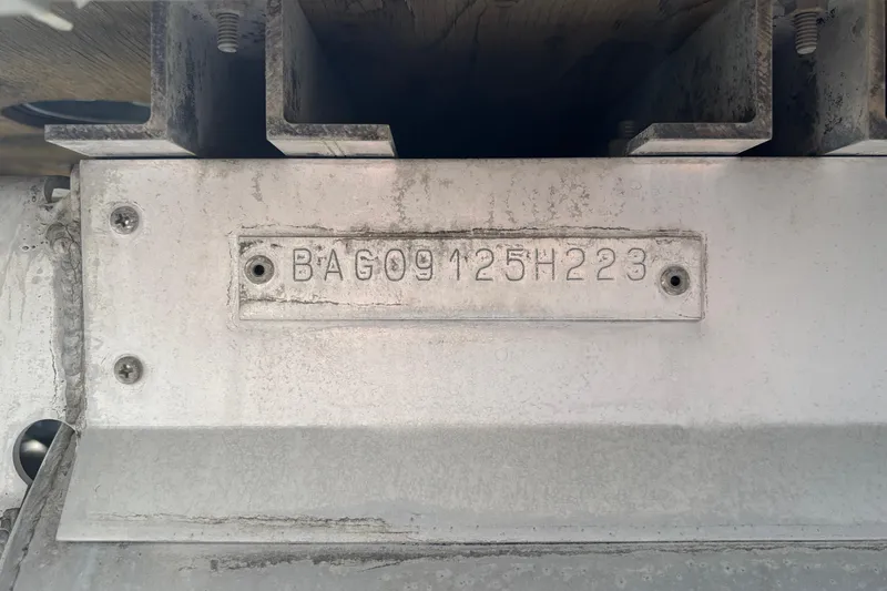 Slide: The Image of VIN plate on 2023 Bentley 243 Navigator, displaying serial number BA09125H223. - 30