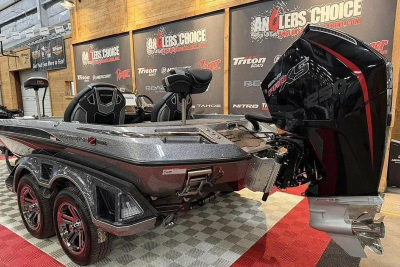 Slide: The Image of 2026 Ranger Z520R Cup-Equipped boat with powerful Mercury Pro XS engine on display. - 6
