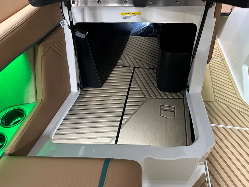 Slide: The Image of MasterCraft XSTAR23 2026 - 63