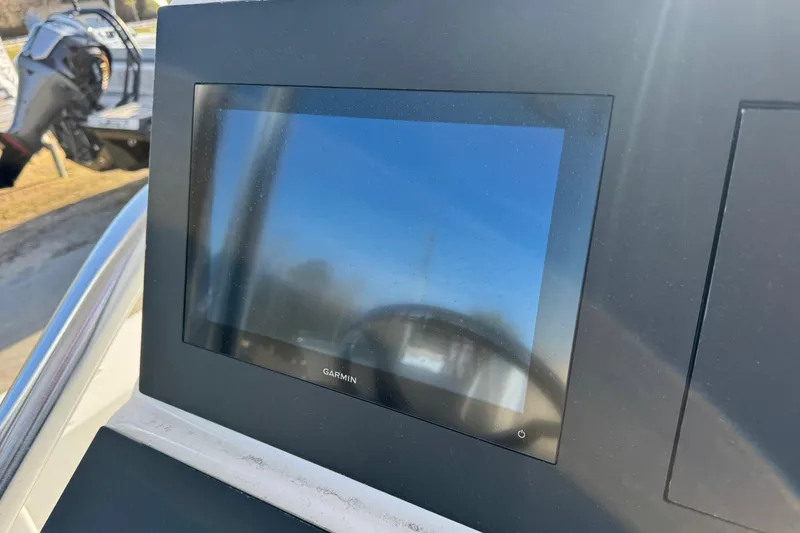 Slide: The Image of Garmin screen on Bay Rider 2460 FS Skiff, year 2026. - 15