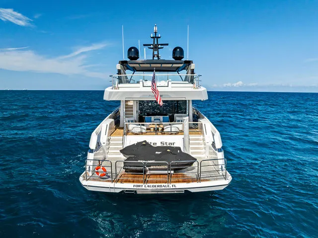 Slide: The Image of Sunseeker Manhattan 68 2023 - 81