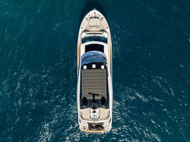 Slide: The Image of Sunseeker Manhattan 68 2023 - 83