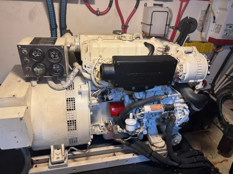 Slide: The Image of Sabreline 42 Express 2004 - 10