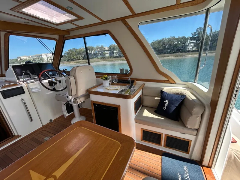 Slide: The Image of Sabreline 42 Express 2004 - 13