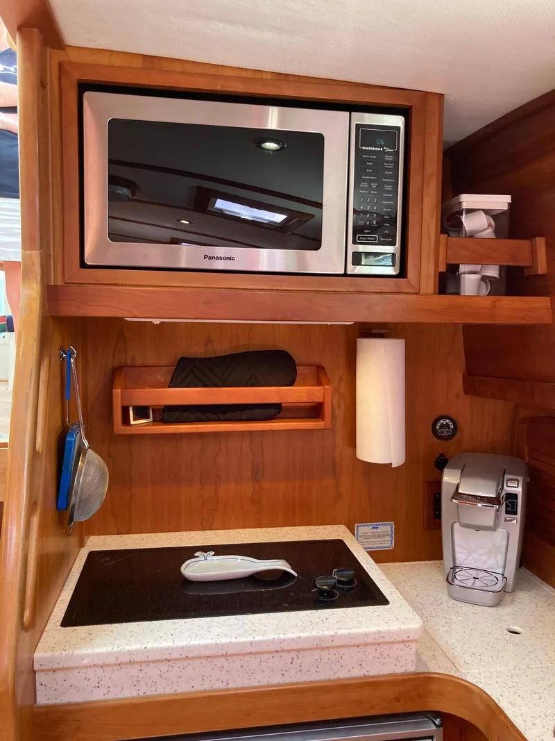 Slide: The Image of Sabreline 42 Express 2004 - 21