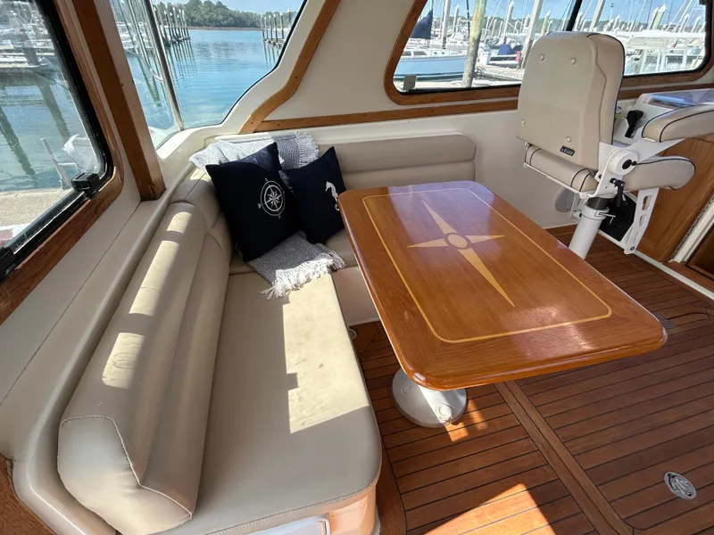 Slide: The Image of Sabreline 42 Express 2004 - 37