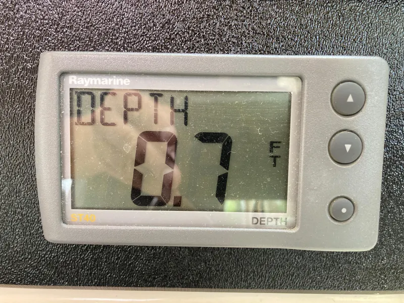 Slide: The Image of Sabreline 42 Express 2004 - 44