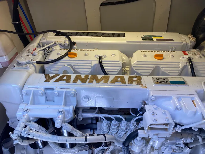 Slide: The Image of Sabreline 42 Express 2004 - 54