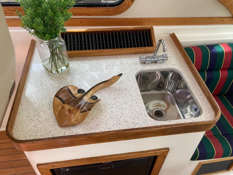 Slide: The Image of Sabreline 42 Express 2004 - 61