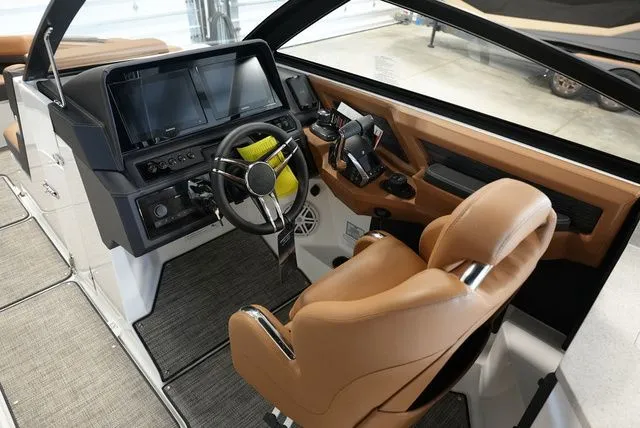 Slide: The Image of Cobalt R8 Outboard 2026 - 21