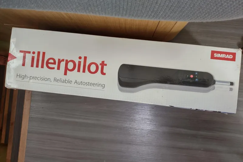 Slide: The Image of Box of Simrad Tillerpilot for high-precision, reliable autosteering, suitable for Outremer 51, 2020. - 186