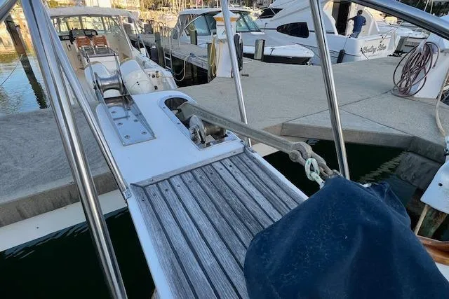 Slide: The Image of Ground Tackle - 10