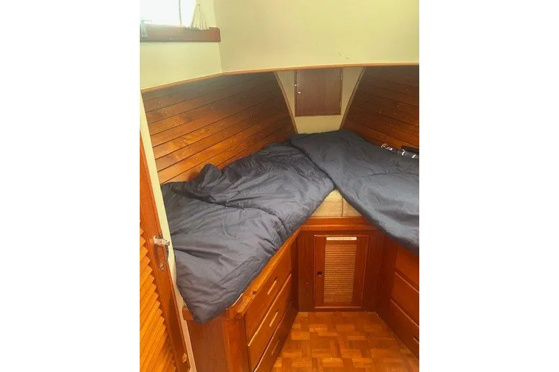 Slide: The Image of Forward Guest Stateroom Bunks - 20