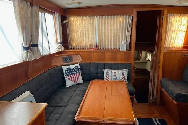 Slide: The Image of Salon (facing aft) - 39