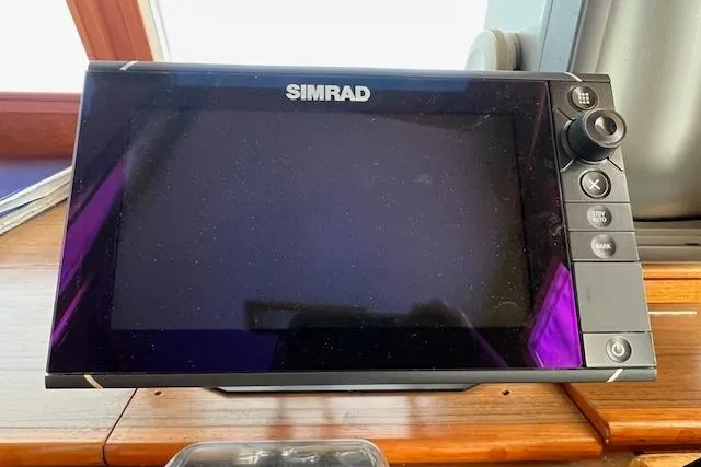 Slide: The Image of Simrad GPS/Chratplotting/Sonar Multi-Function Display - 55