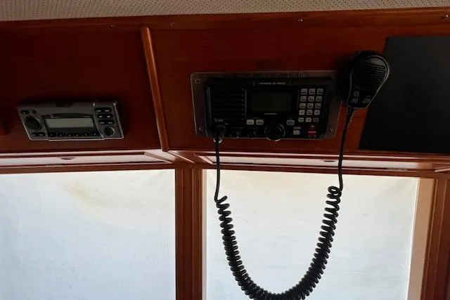 Slide: The Image of VHF Radio and Stereo - 60