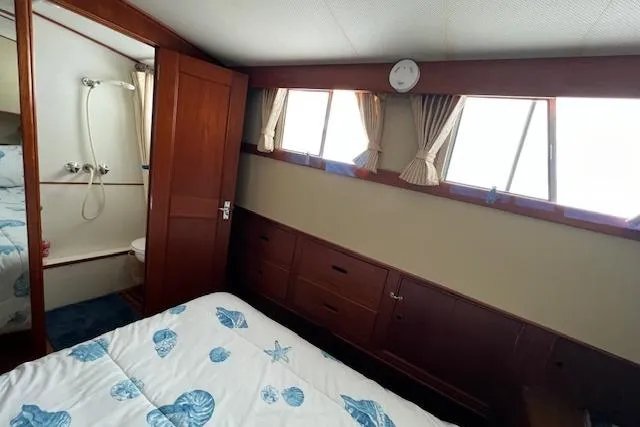 Slide: The Image of Master Stateroom's Ensuite Head/Shower - 66