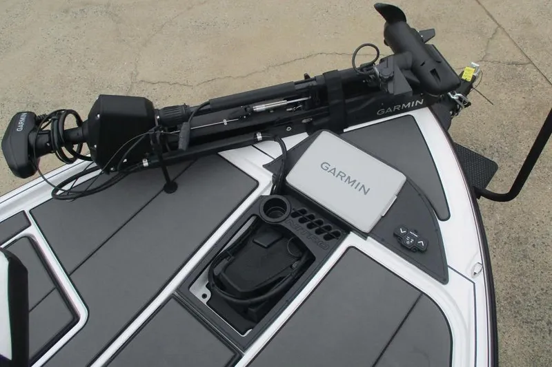 Slide: The Image of 2026 Nitro Z20 XL Pro boat with Garmin equipment on deck. - 9